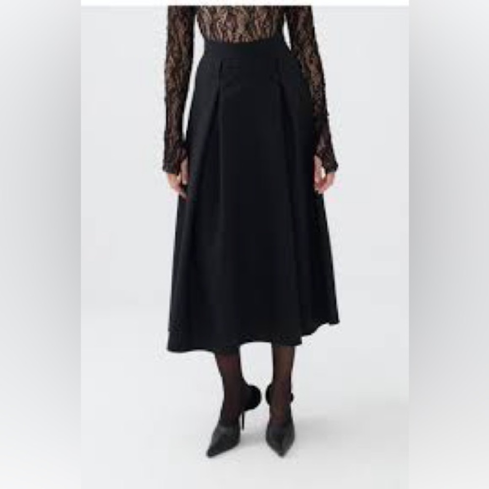 Nocturne Midi Skirt Button Designed Nwt Xl